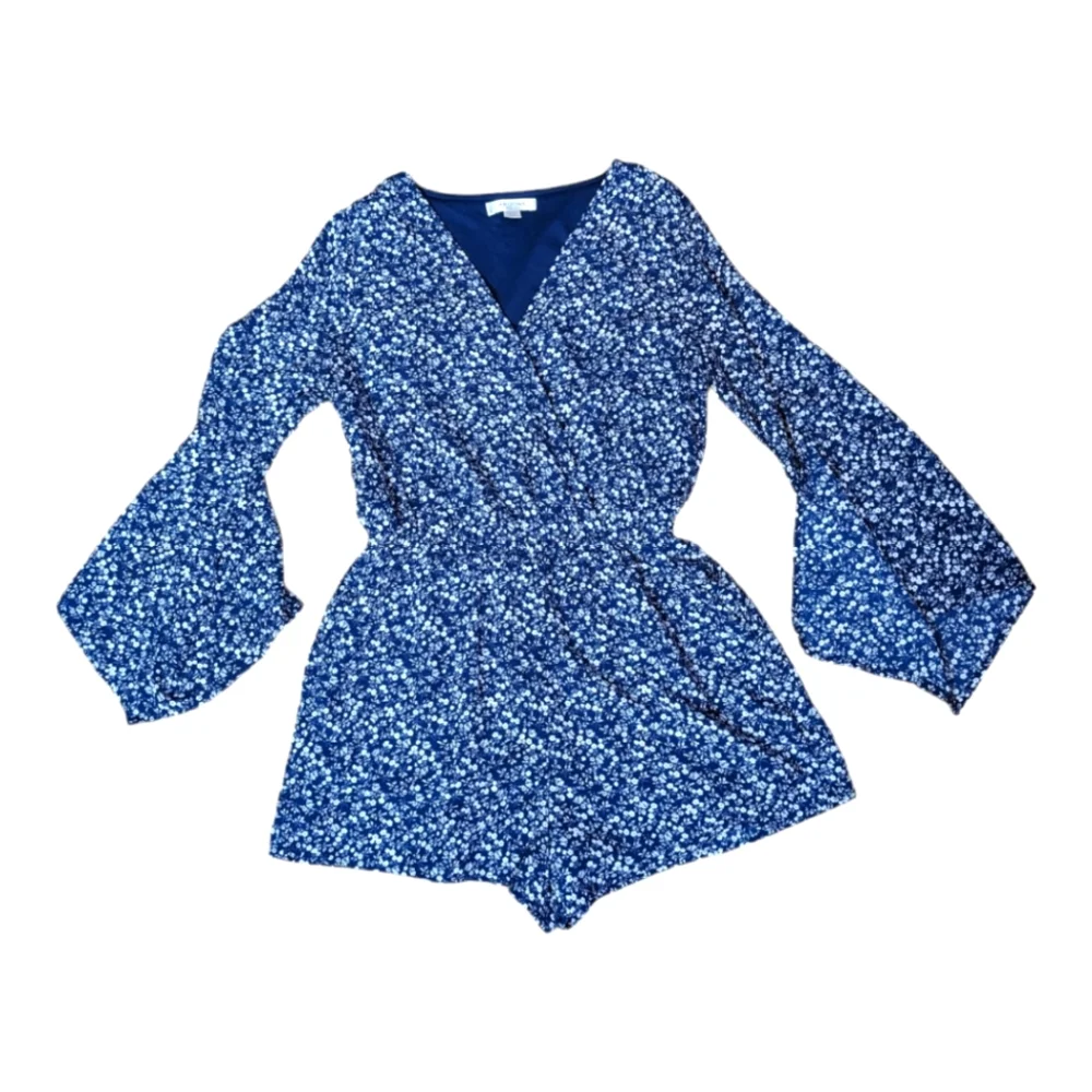 Arizona Blue floral Long flutter sleeve shorts romper jumpsuit EUC lined size M - Picture 1 of 9